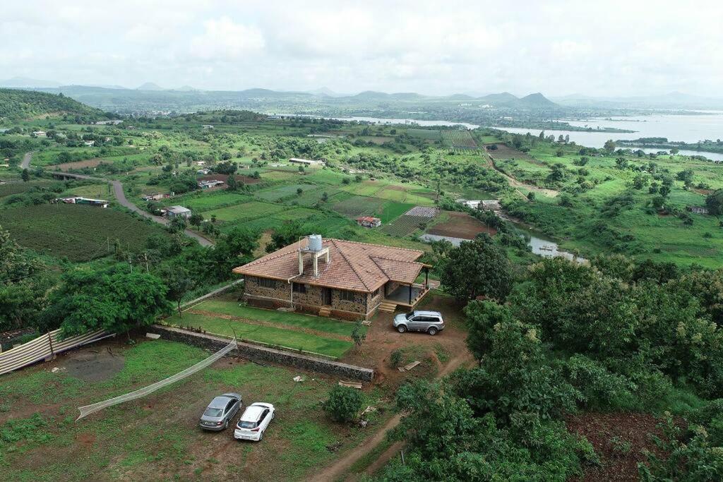Eze Nof - A Hilltop Villa With 360º Water View Nashik Exterior photo